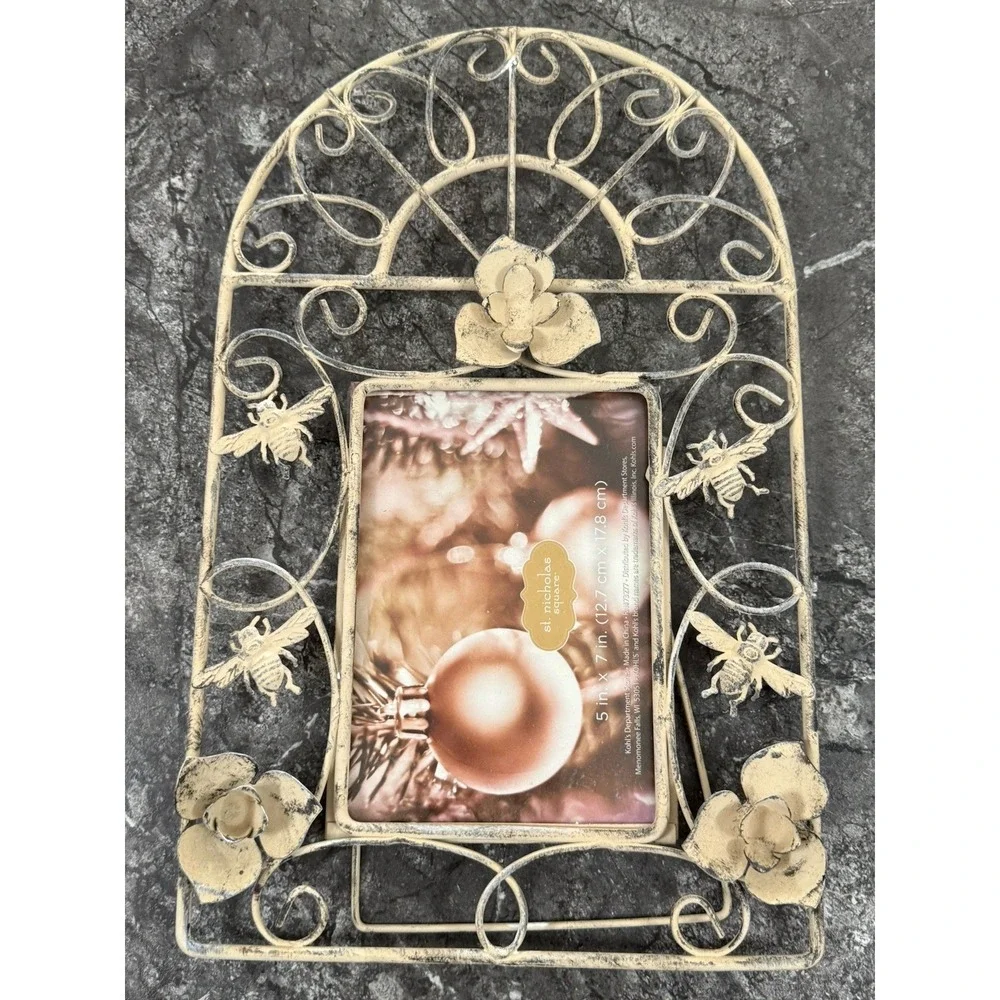 St Nicholas Square Metal Distressed Open Scrollwork Floral‎ Bees  Frame 5X7